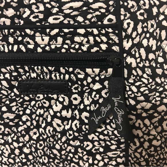 Vera Bradley Black White Printed Cloth Crossbody Bag Adjustable Strap - Picture 3 of 7